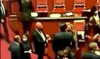 开元棋牌官网-意大利议会投票 VAR立功了！